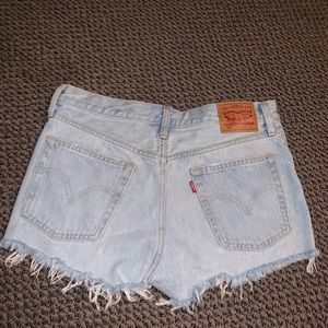 Levi shorts